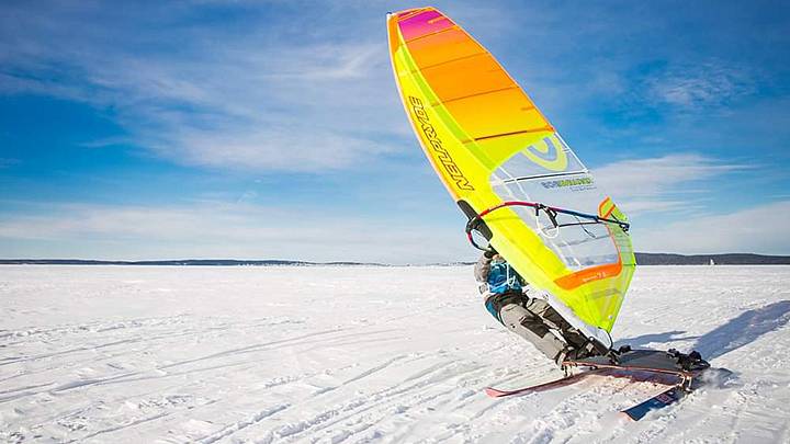 Зимний серфинг на Финском заливе