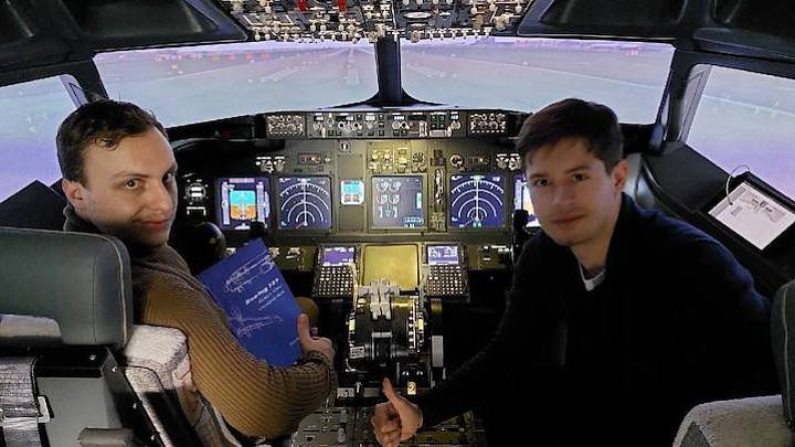 Пилотирование авиатренажера Boeing 737